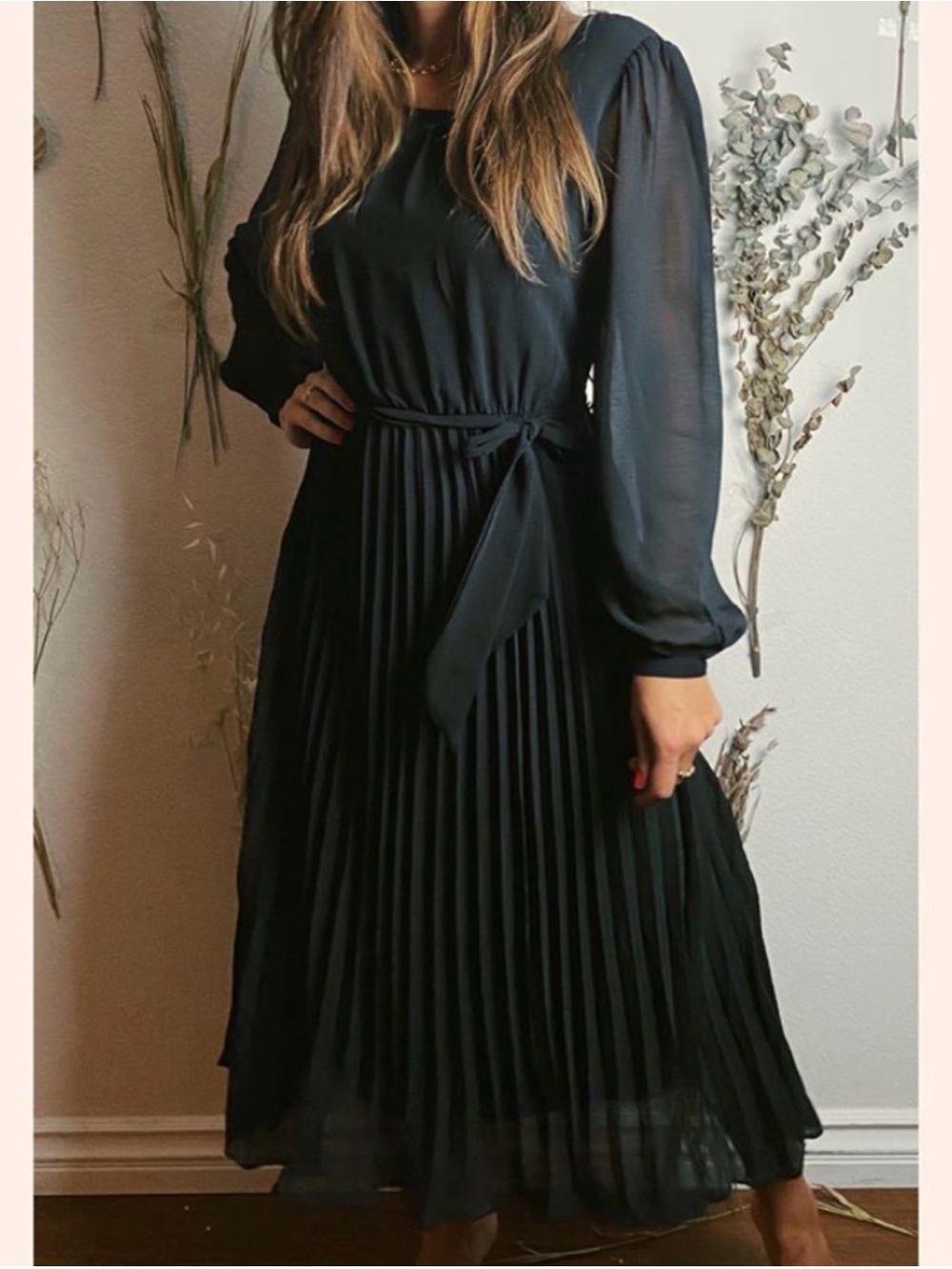 Love Riche Black Long-Sleeve Pleated Midi Dress with Tie Waist